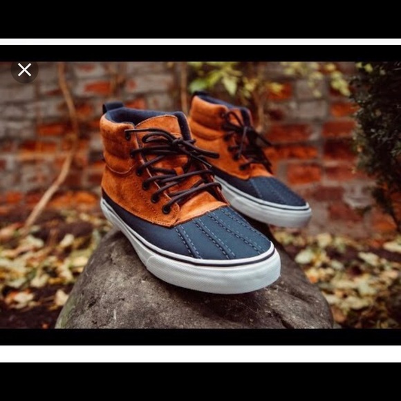 vans del pato brown